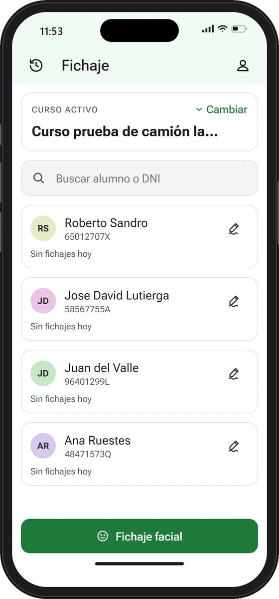 Listado de alumnos del curso en la app del formador